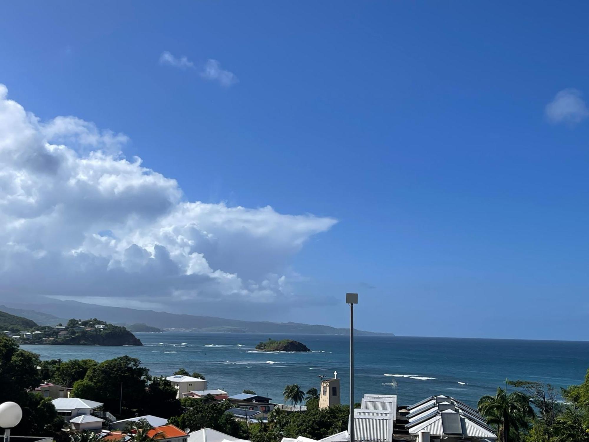 Appartement Vue Mer A 2 Minutes A Pied Des Plages Tartane ラ・トリニテ エクステリア 写真